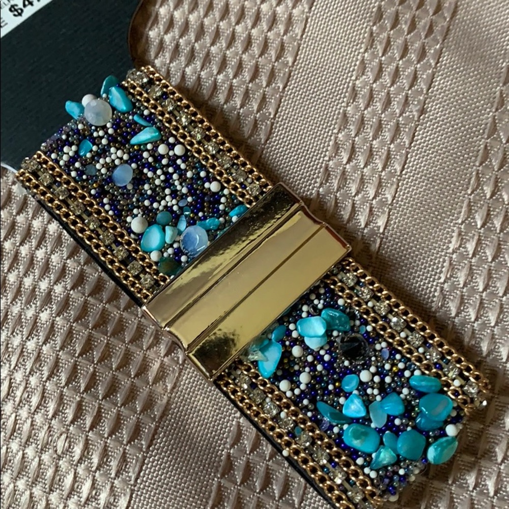 Bracelet - Picture 2 of 6